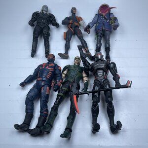 BIG LOT 6 Figure McFarlane DC Multiverse, Fortnite & more